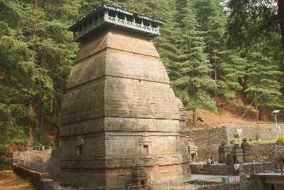 Dandeshwar Mahadev Mandir Nindu temple, near Jageshwar, near Almora (Uttaranchal, North India)