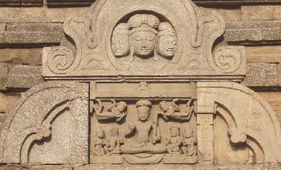 Stonecarving at Jageshwar Mandir Hindu Temple, near Almora (Uttaranchal, North India)