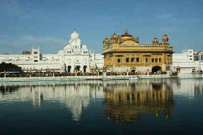 Goldener Sikh-Tempel (Harimandir Sahib) in Amritsar (Indien/Westliches Nordindien/Punjab)