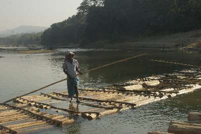 Bamboo rafts on the Sangu river near Bandarban (Chittagong Hill Tracts, Bangladesh)