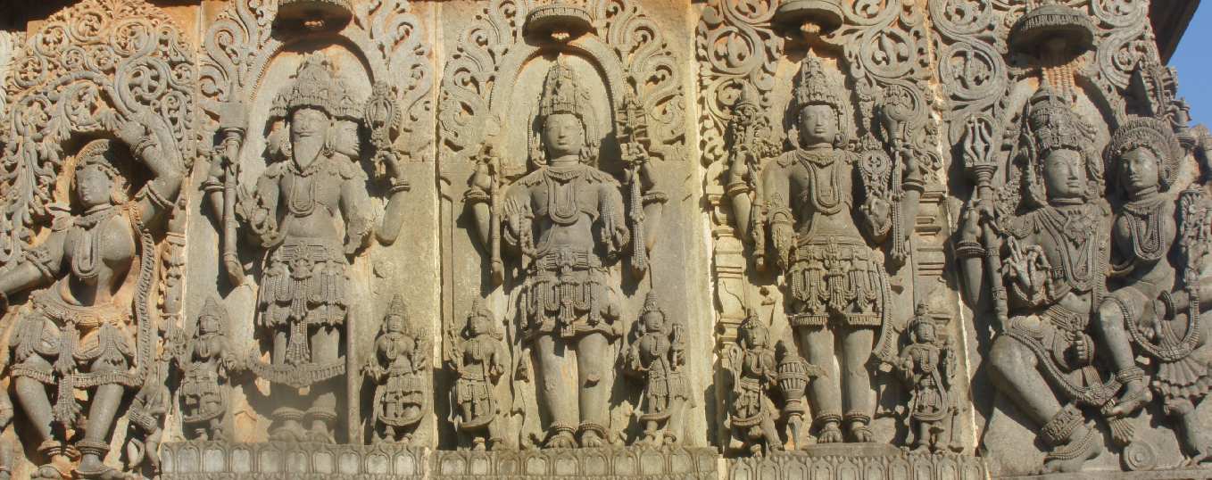 Gallery of stonecarved gods at Hoysaleshwara Devalaya Hindu Temple, Halebid (Karnataka, South India)