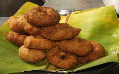 South Indian Food: Uddina Vada