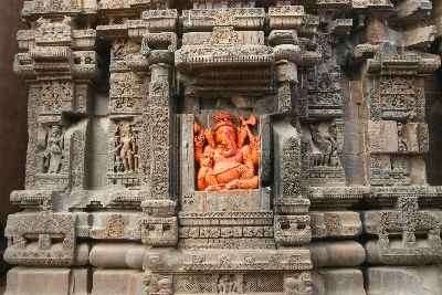 Ganesha idol at Tini Mundia Mandir temple in Bhubaneshwar, Orissa (India)