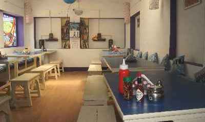 Indian Tourist Food: Be Happy Cafe, in Bodhgaya, Bihar, North Indian  