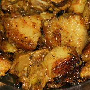 Newari Food (Nepal): Shugur (fried pork belly) 