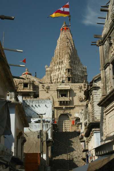 Entrance to Dwarkadhish Mandir (Hindu temple for Krishna), Dwarka, Gujarat, India