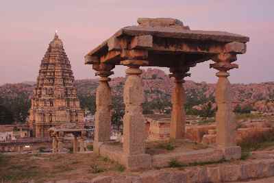 Virupaksha Devalaya Hindu-Tempel in Hampi (Indien/Südindien/Karnataka)