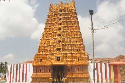 Gopuram (Gate Tower) of Nallur Kandaswami Koyil Temple, in Yalpanam (Jaffna), Northern Province, Sri Lanka
