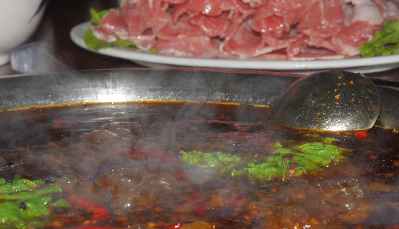 Chinese food: Huo-guo, fire-pot (Chinese Fondue, steamboat)