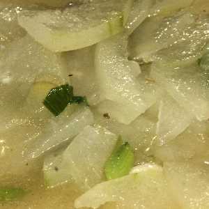 Chinese Food: Bai-you dong-dua, Spring melon in white oil (sauce)