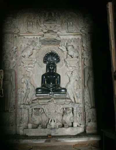 Idol in Parshvanath Mandir Temple, Khajuraho, Madhya Pradesh, India