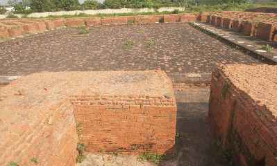 Monastery No. 10 at Nalanda archeological excavation site, near Rajgir, Bihar (Northern India)