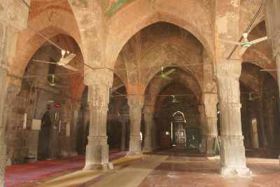 Inside prayer hall of Choto Sona Masjid Mosque in Champai Nawabganj, Rajshahi Division (Bangladesh)