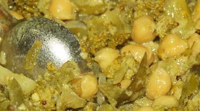 Sri Lankan Food: Chickpea and Broccoli curry