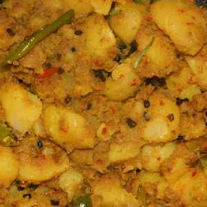 Newari/Nepali food: Aloo (spicy potato salad)