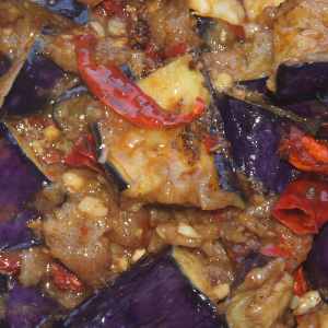 Chinese Food in Nepal: Mala Qie-si (spicy aubergine with chili and sichuan pepper) 