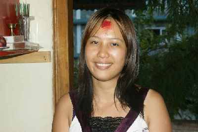 Pokhara/Nepal: Young woman with Dashaim Tilaka