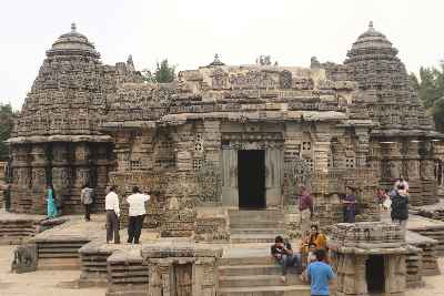 Entry gate to Sri Keshava Devalaya temple, Somnathpur, ear Mysore, Karnataka, India