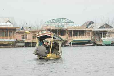 Hausboote am Dal-See in Srinagar (Indien/Westliches Nordindien/Jammu & Kaschmir)