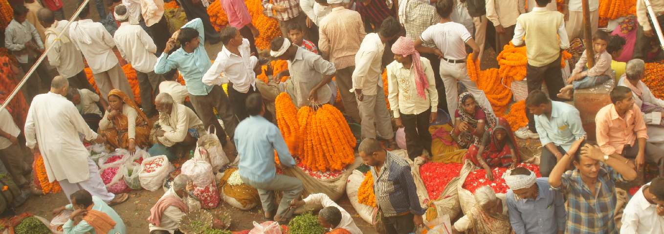 Mala Bazar (flower market) in Varanasi, Uttar Pradesh, India